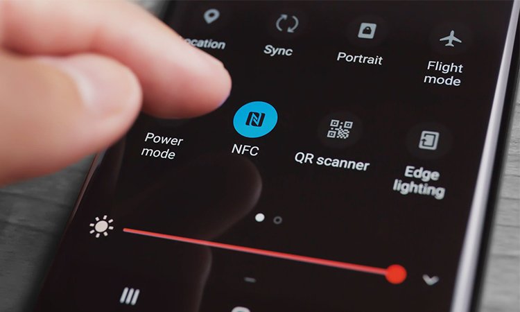 How to enable NFC on your smartphone to read NFC business card?